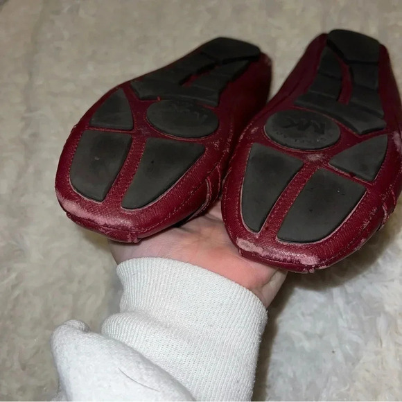Michael Kors Ballet Flats Deep Red with Gold Detail Size 9.5 - Picture 4 of 8